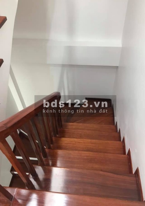 Bán nhà nguyên căn Phương Canh, gara ô tô nội thất, dt 45m2, 5 tầng, giá nhỉnh 4 tỷ