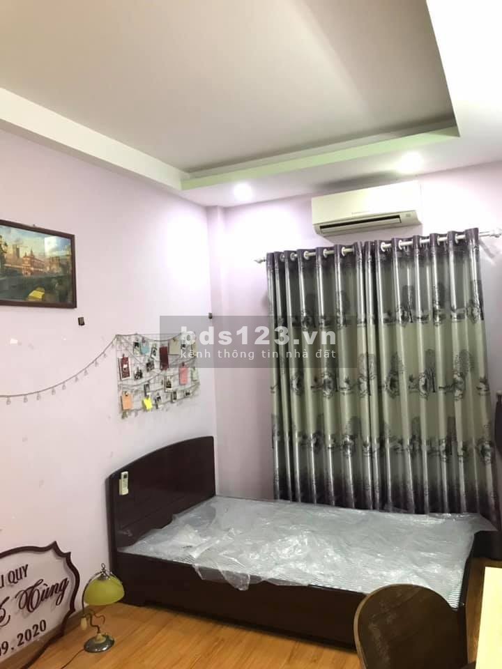 Bán gấp nhà Thanh Xuân ở ngay, ngõ thông, gần phố 4 tầng diện tích sử dụng 48m2 giá 5.3 tỷ