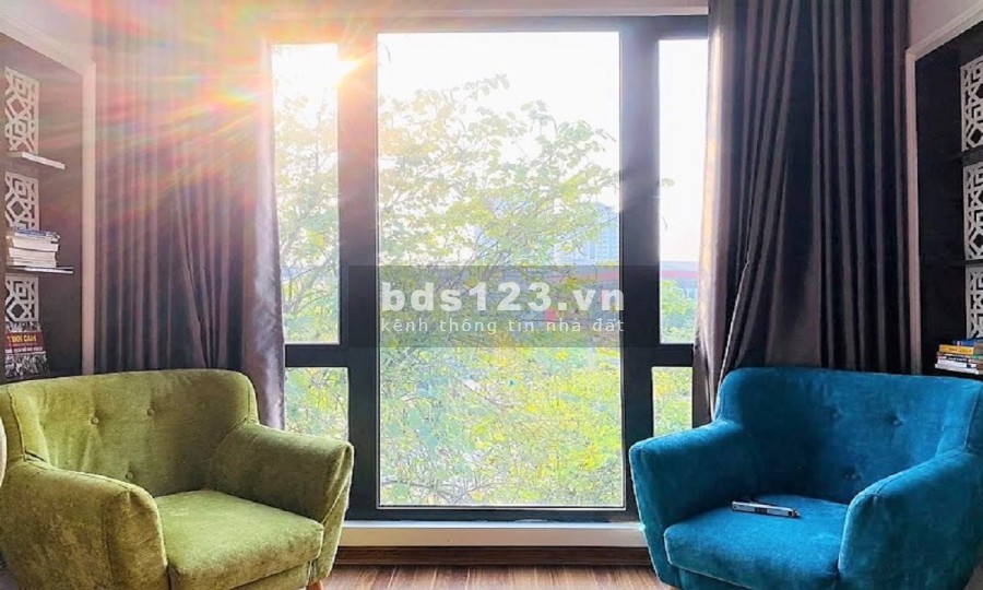 Bán nhà Đống Đa, phố Vũ Ngọc Phan. Ô tô tránh, kinh doanh. 85m2 5T MT5m 15tỷ