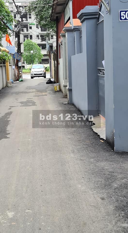 Bán gấp nhà diện tích 109m2 ngõ 255 Bồ Đề, Long Biên, oto 2 mặt ngõ, giá bán 7.8 tỷ