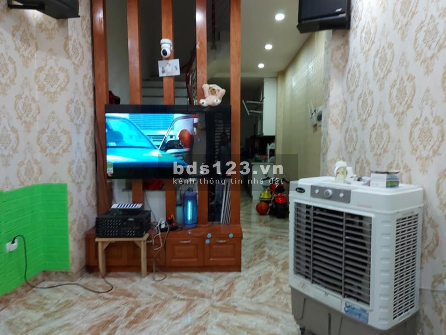 Bán Nhà Nguyễn Khoái Hoàng Mai gần Time City 43m 5 Tầng. Giá 2 tỷ 490