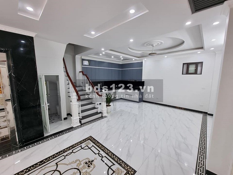 Bán gấp biệt thự nhà vườn khu đô thị Việt Hưng, Long Biên, dtsd 246m2, giá bán 25 tỷ