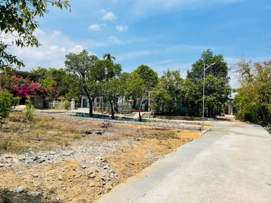 Siêu phẩm 2 mặt tiền đường Tôn Thất Sơn giá siêu rẻ, khu dân cư đông đúc, an ninh trật tự