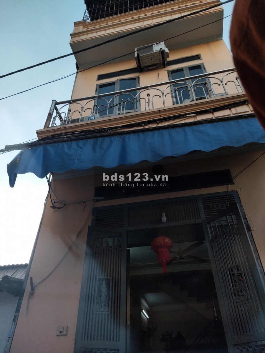 Bán nhà khu hiếm - khó tìm - ít nhà bán - gần phố, Ngô Gia Tự, chỉ hơn 2 tỷ