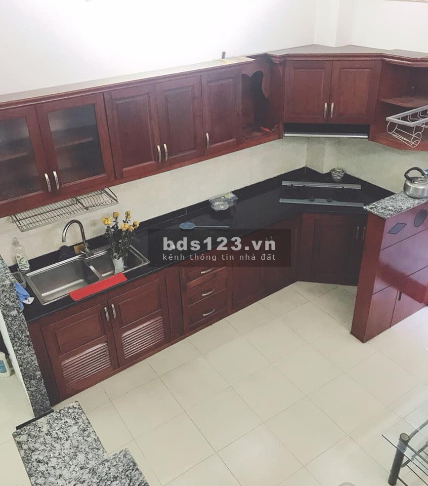 Nhà 4 tầng nở hậu trung tâm Bình Thạnh, gần chợ Bà Chiểu, hẻm thông, 1 trệt, 2 lầu chỉ 3.85 tỷ