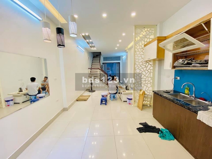 Bán nhà đẹp Trần Phú Hà Đông gần Hồ Văn Quán 45m 4 tầng nhỉnh 4 tỷ.