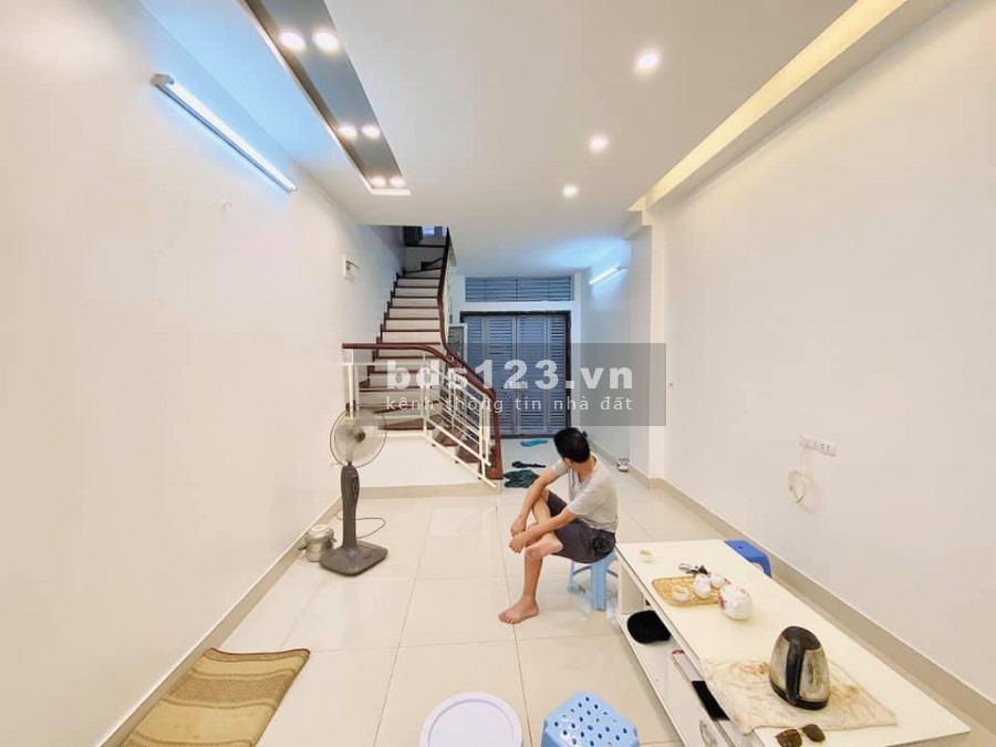 Bán nhà đẹp Trần Phú Hà Đông gần Hồ Văn Quán 45m 4 tầng nhỉnh 4 tỷ.