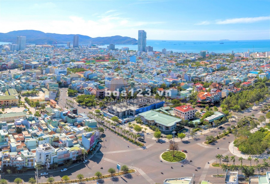 Căn hộ Grand Center chiết khấu khủng lên đến 800 triệu, liên hệ xem căn hộ 0934830533