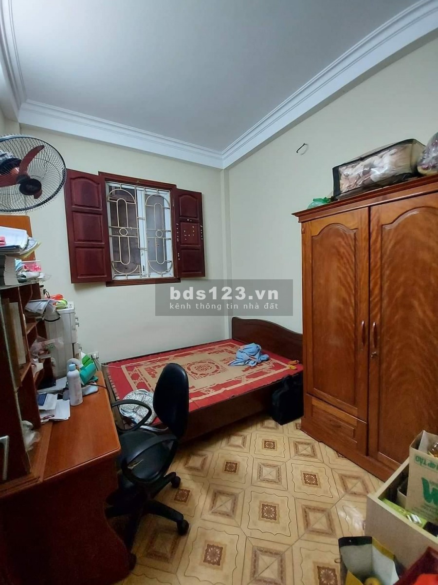 Nhà đẹp, phân lô, ô tô vào cửa, 20m ra phố, Thụy Khuê dt 38m2, 5 tầng, giá nhỉnh 4 tỷ