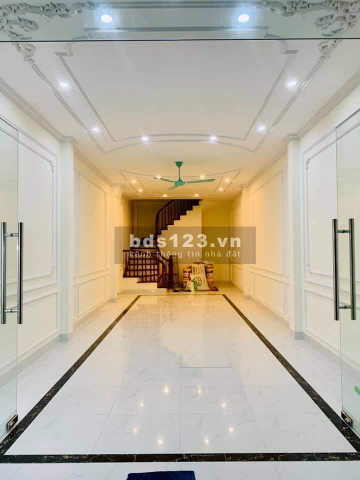 Bán nhà vị trí hiếm đối diện bệnh viện K Tân Triều Quận Hà Đông - lô góc, giá 7.4 tỷ
