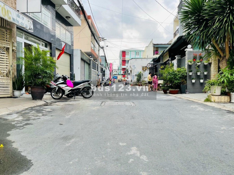 Bán nhà nguyên căn hẻm xe hơi 5 tầng, tổng diện tích 4x13m,…