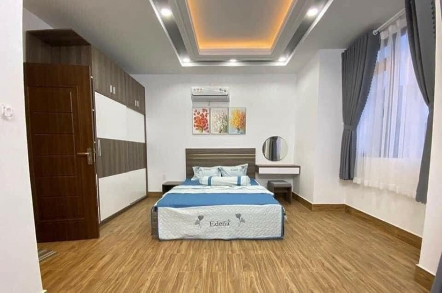Bán nhà mặt ngõ Trung Kính Cầu Giấy phân lô ô tô đẹp long lanh giá bán 13.8 tỷ 0902224679