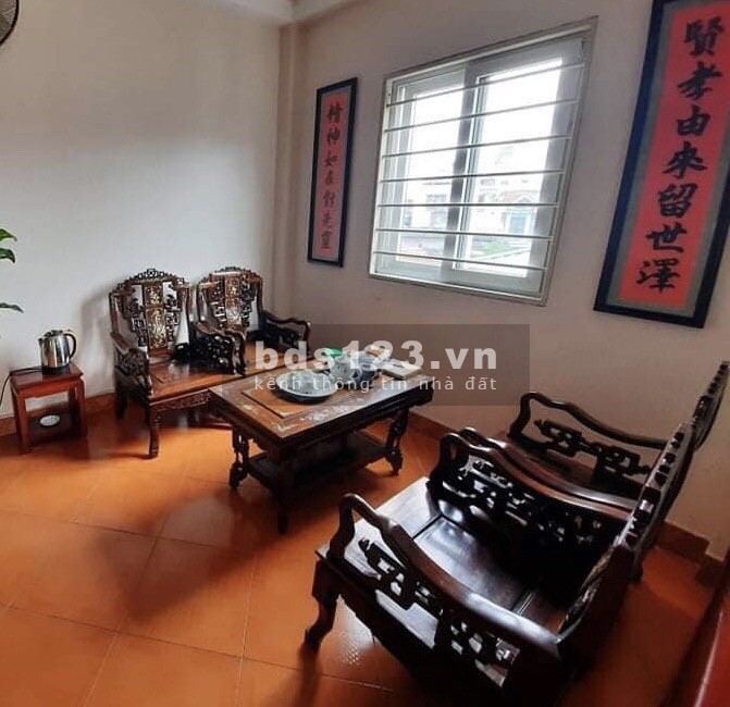 Bán nhà phố Ngô Quyền phố xá sạch sẽ, kinh doanh đỉnh diện tích 39m2, giá 2.8 tỷ, lh 0973525668