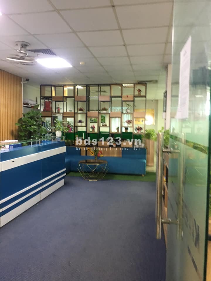 Bán toà nhà siêu hiếm 500m2, 15 tầng tại mặt phố Trần Thái Tông, hàng xóm với Đại xứ quán mỹ.