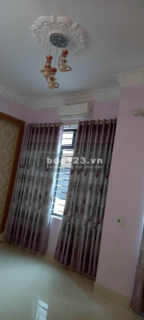 Bán nhà phố Canh Nông 2, ph Quang Trung, TP HD, 56.8m2, mt hơn 5m, 3 tầng, 3 ngủ