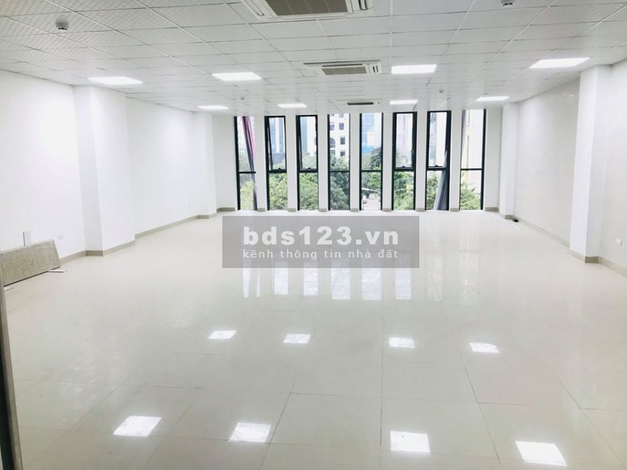 Sàn Văn Phòng cho thuê tại MP Nguyễn Lương Bằng Quận Đống Đa, dt từ 50m2 -150m2