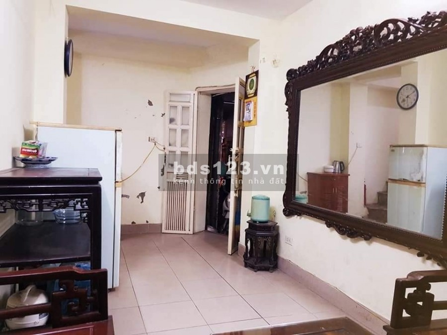 Bán nhà chỉ 2 tỷ dt 35m2, 4 tầng cách phố Kim Hoa 15m, Đống Đa, ba gác tránh xe máy