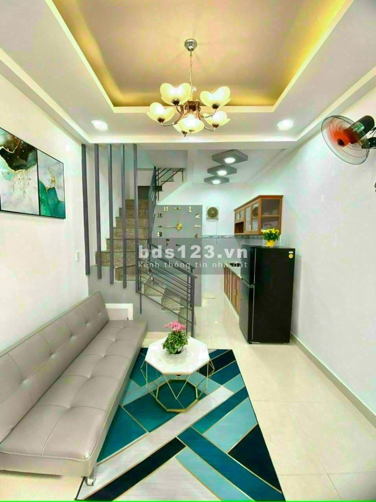 Bán nhà diện tích sử dụng 38m2, 2 Mặt tiền Bà Hạt Quận 10 có nội thất chỉ 4 tỷ