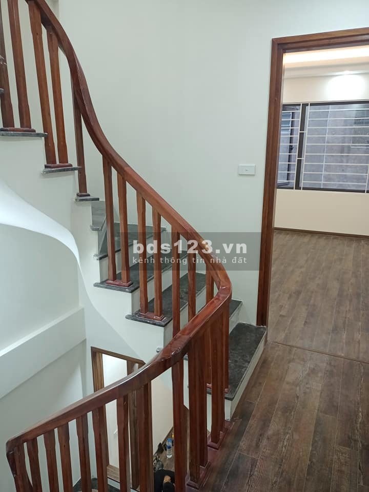 SIÊU RẺ! Bán nhà Tây Sơn, ngõ thông, gần phố, 60m2 x 4 tầng, chỉ 3.95 tỷ