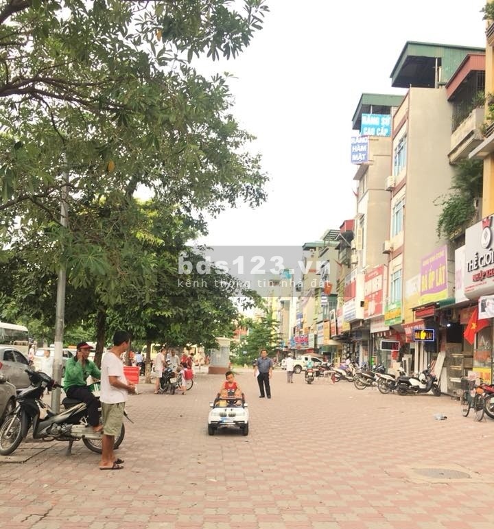 Bán Nhà Mặt Phố Thanh Nhàn 2 mặt tiền diện tích 80m2 mặt tiền 6m3 giá bán 24 tỷ 5