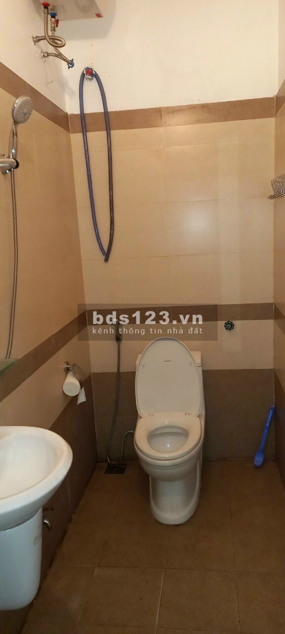 Bán nhà phố Canh Nông 2, ph Quang Trung, TP HD, 56.8m2, mt hơn 5m, 3 tầng, 3 ngủ