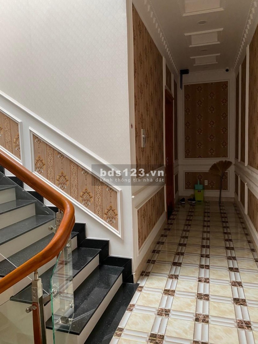 Siêu Phẩm Gò Vấp, hẻm xem hơi dtsd 100m2, 4 tầng, nội thất cao cấp, giá cực rẻ