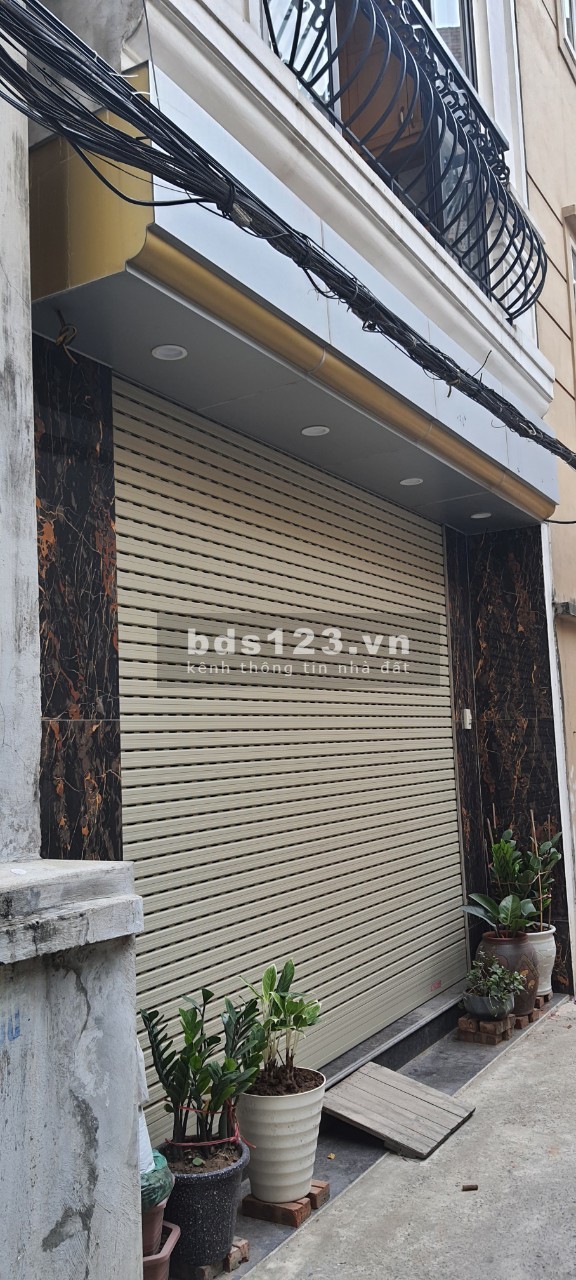 Nhà nguyên căn chính chủ cần bán phố Cổ Linh dtsd 62m2, 5 tầng cần bán giá tốt