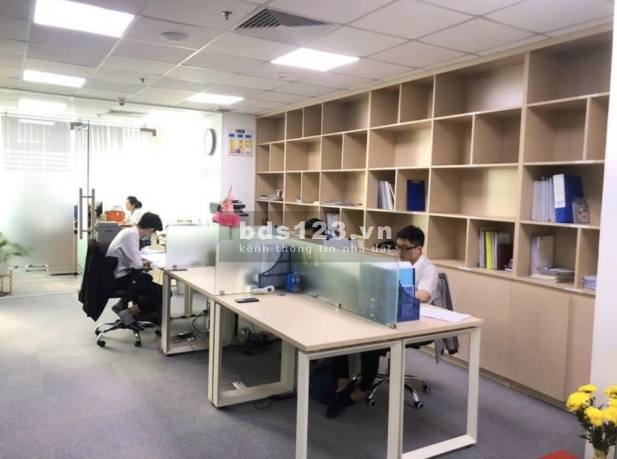 Chính chủ cho thuê văn phòng 40m2 - 80m2 - 110m2 tại Nguyễn Tuân, liên hệ 0974352961