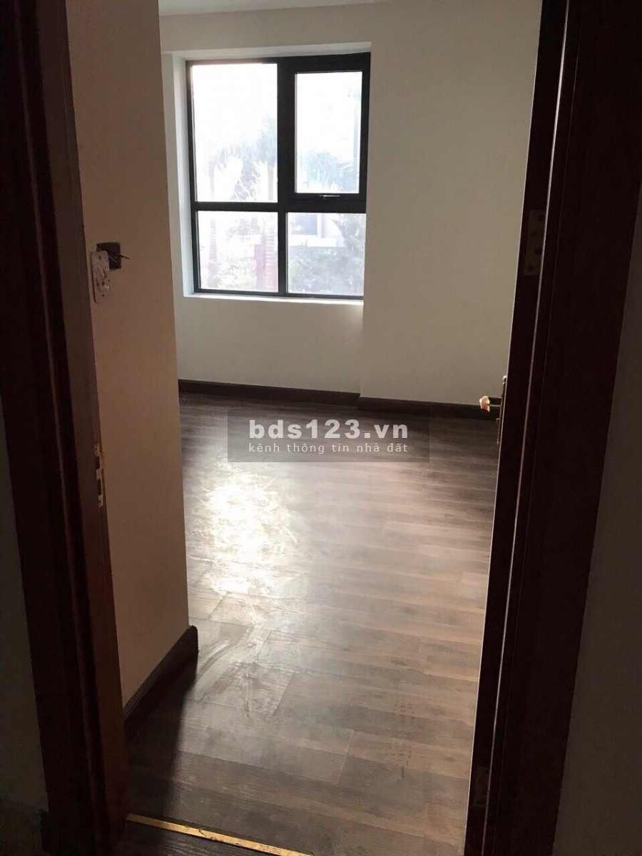 Gia đình bán căn góc T2 tòa S Khu chung cư S4 Goldmark City -136 Hồ Tùng Mậu Phú Diễn Bắc Từ Liêm