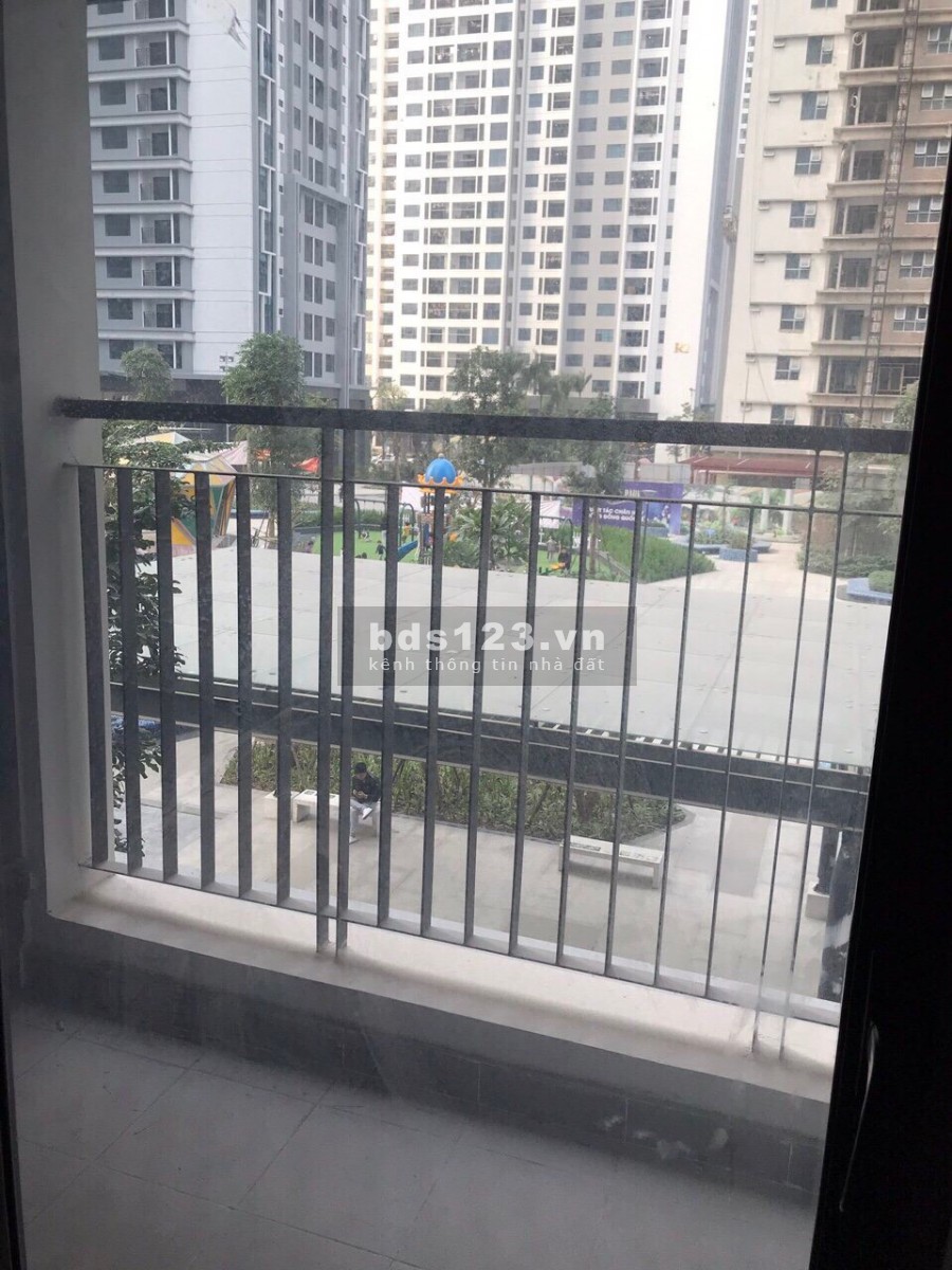 Gia đình bán căn góc T2 tòa S Khu chung cư S4 Goldmark City -136 Hồ Tùng Mậu Phú Diễn Bắc Từ Liêm