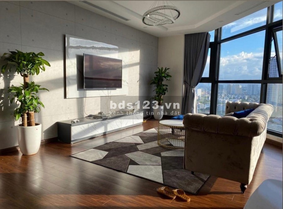 Chính chủ gửi bán gấp căn 3 ngủ diện tích 124m2 căn góc tiện ích nội khu đủ giá tốt
