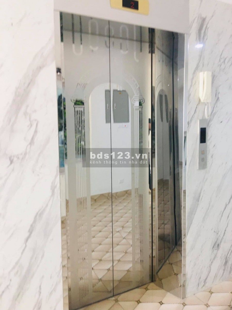 Bán nhà nguyên căn tài chính 20 tỷ sở hữu ngay nguyên căn Quận Cầu Giấy, giá 20.8 tỷ