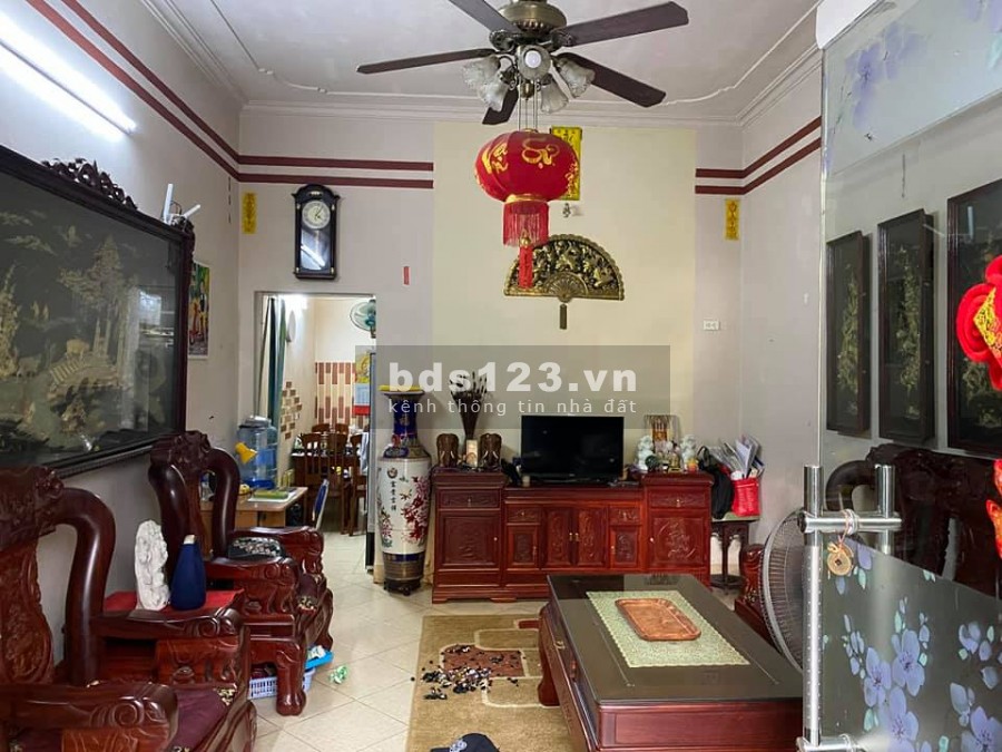 Bán nhá ngõ Xuân Quảng thị trấn Trâu Quỳ, Gia Lâm, ô tô vào nhà dt 76m2, chỉ 4.5 tỷ