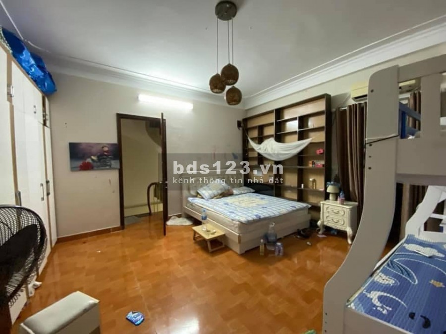 Chính chủ bán nhanh nguyên căn đường Hoàng Hoa Thám, 3 mặt thoáng, mặt tiền 4m giá 4,2 tỷ
