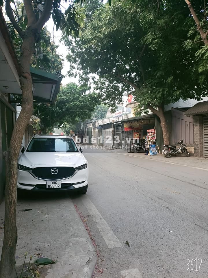 Bán Đất Mặt Ngõ Lĩnh Nam Hoàng Mai, 34m2 đất, Mặt Tiền 4.1m, giá 2.6 tỷ.