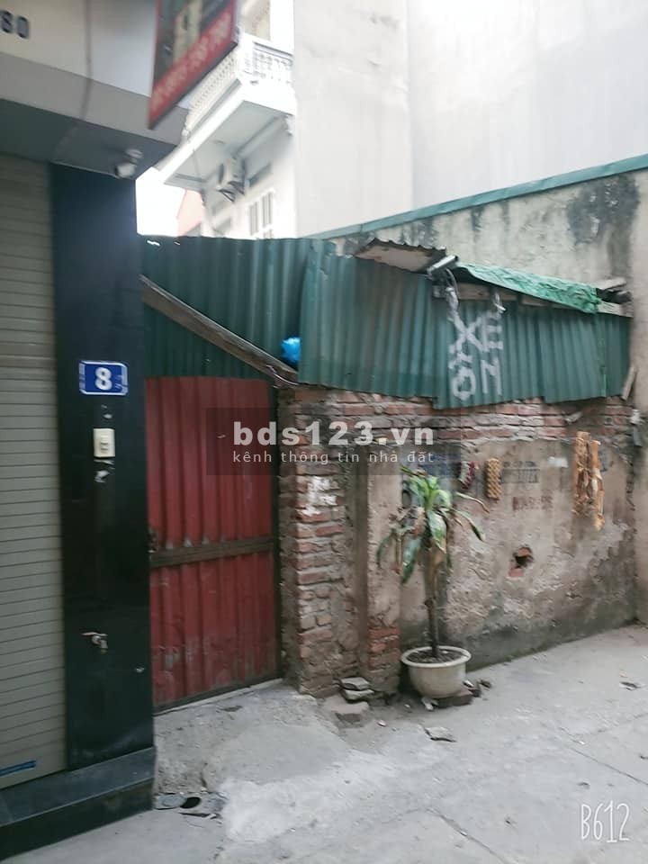 Bán Đất Mặt Ngõ Lĩnh Nam Hoàng Mai, 34m2 đất, Mặt Tiền 4.1m, giá 2.6 tỷ.