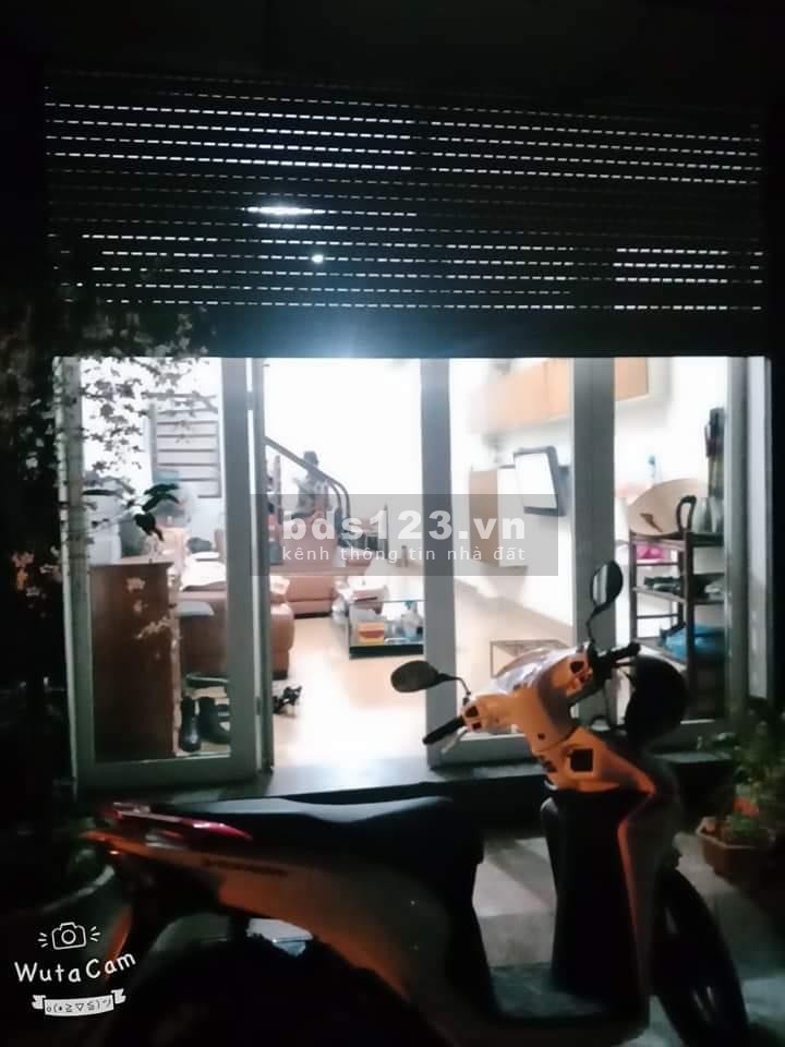 Bán nhà Ngọc Trì tặng lại full nội thất cao cấp diện tích sử dụng 60m2 giá bán 5.15 tỷ