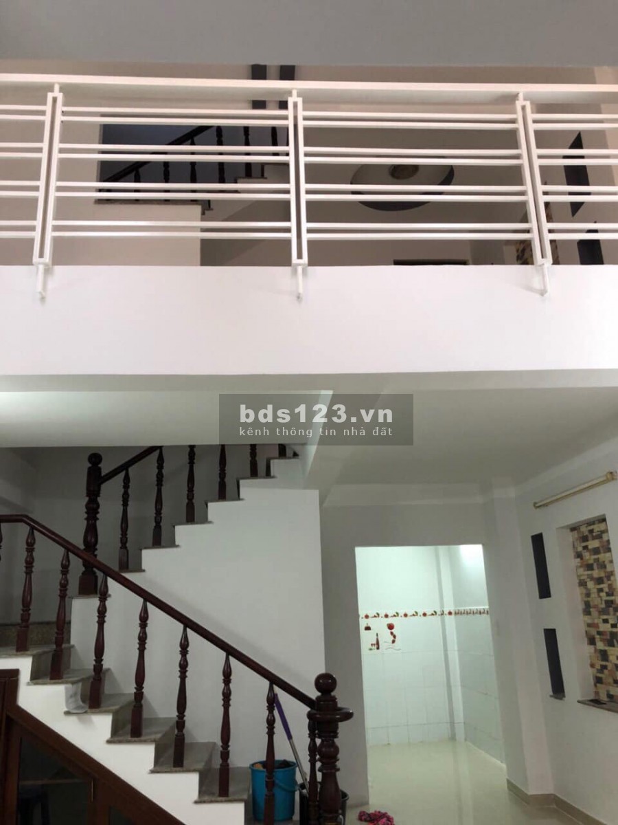 Mua vào lãi ngay, hẻm 6m thông, Nguyễn Kiệm, p3 Quận Gò Vấp, 34m2 giá chỉ 3,85 tỷ