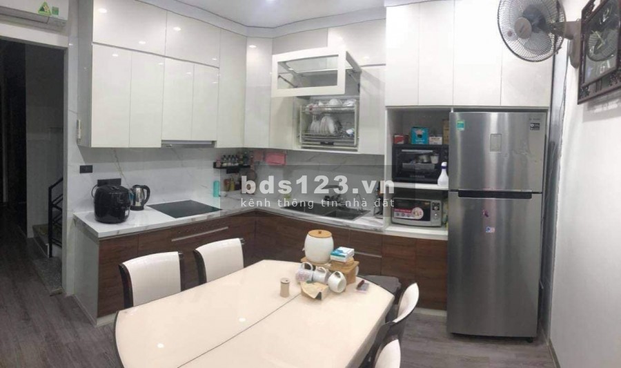 Bán ccmn Triều Khúc 65m2 có thêm sân chung 38m2 xây mới CCMN 7 tầng 13 phòng