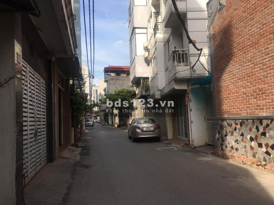 Bán gấp giá rẻ, Vũ Tông Phan Quận Thanh Xuân, diện tích 48m2 giá nhỉnh 4 tỷ nhà đẹp