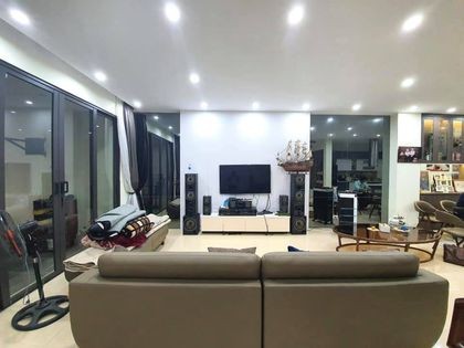 Bán nhà Lạc Trung Quận Hai Bà Trung 2 mặt thoáng nhà mới ở ngay dt 42m2, 5 tầng, gái 3.2 tỷ