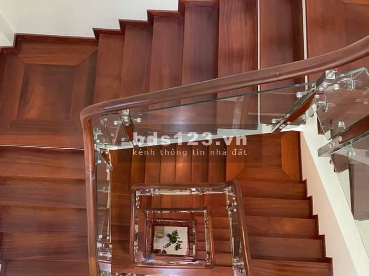 Bán nhà Phố Trần Phú vị trí đắc địa có nhiều lựa chon kinh doanh văn phòng