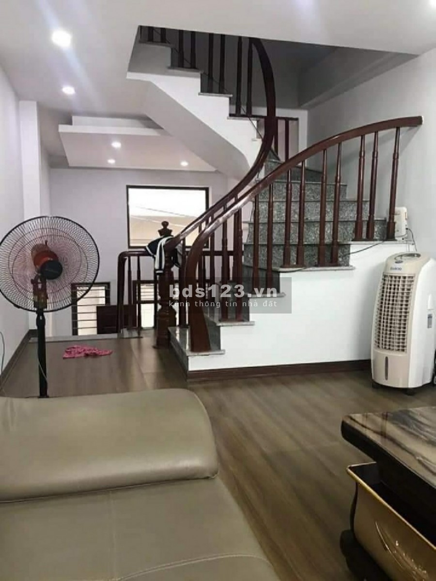 Bán nhà đẹp Quận Hà Đông, tặng full nội thất xịn 4 tầng 4 ngủ giá bán chỉ 2.6 tỷ, bàn giao ngay