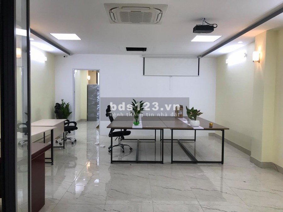 Sàn văn phòng sang xịn, giá bình dân tại 98 Nguyễn Tuân, diện tích linh hoạt, tiện ích đủ