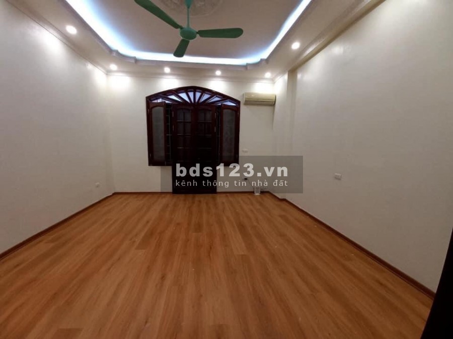 Bán nhà Quận Hai Bà Trưng mới toanh ô tô vào nhà giá nhỉnh 7 tỷ, pháp lí chính chủ