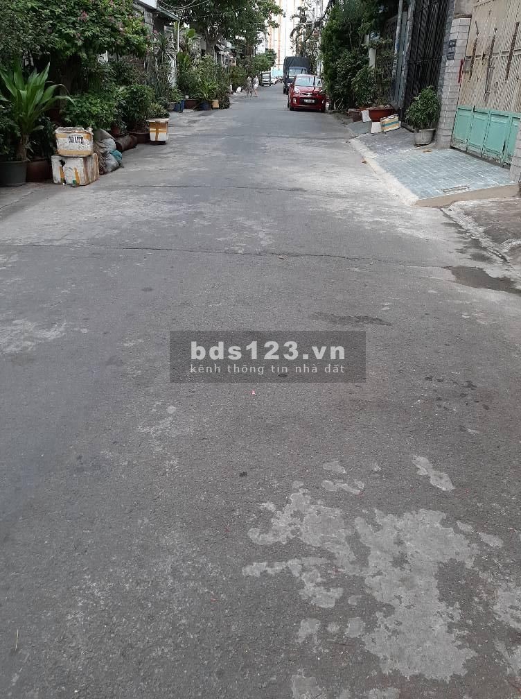 Bán nhà nguyên căn khu Vip phân lô đường Hồ Đắc Di, dt 100m2 4 tầng giá chưa từng có.