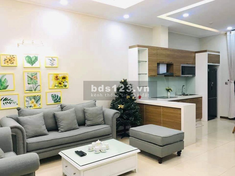 Bán nhà mới diện tích sử dụng 35m2 Cách Mạng Tháng 8 giá bán nhanh chỉ 3,95 tỷ