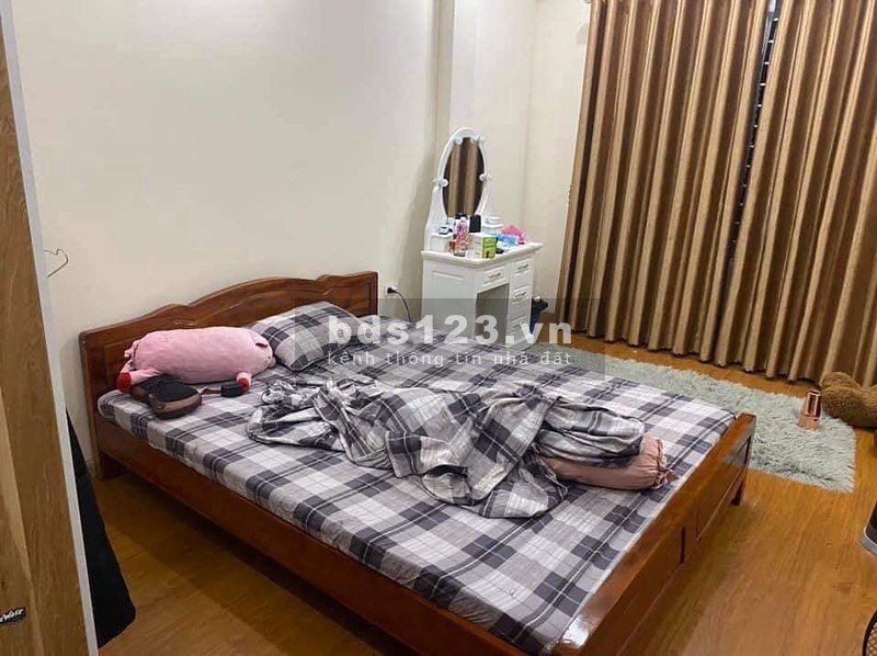 Bán nhà mới diện tích sử dụng 35m2 Cách Mạng Tháng 8 giá bán nhanh chỉ 3,95 tỷ