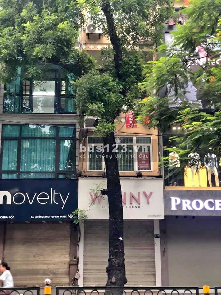 Bán nhà mặt phố Chùa Bộc - Đống Đa, diện tích 63m2, 5 tầng, kinh doanh Vip giá bán 31 tỷ