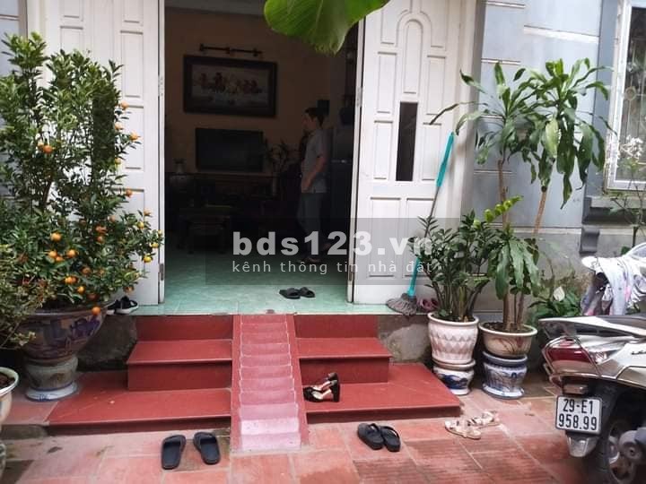 Siêu hiếm Khương Trung diện tích 62m2, giá 4.2 tỷ, thương lượng, ngõ nông, thông, view gần hồ